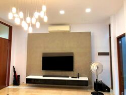 Eastwood Drive (D16), Terrace #449377001
